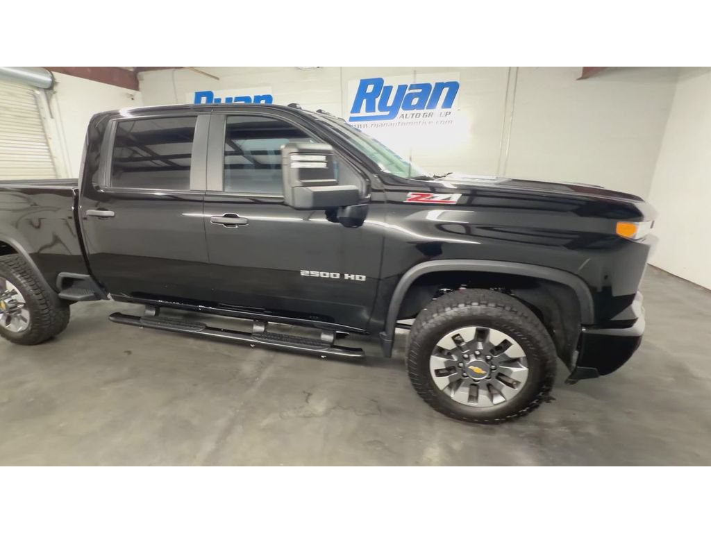 Certified 2024 Chevrolet Silverado 2500 Custom w/ Custom Value Package AWD/4WD image 2