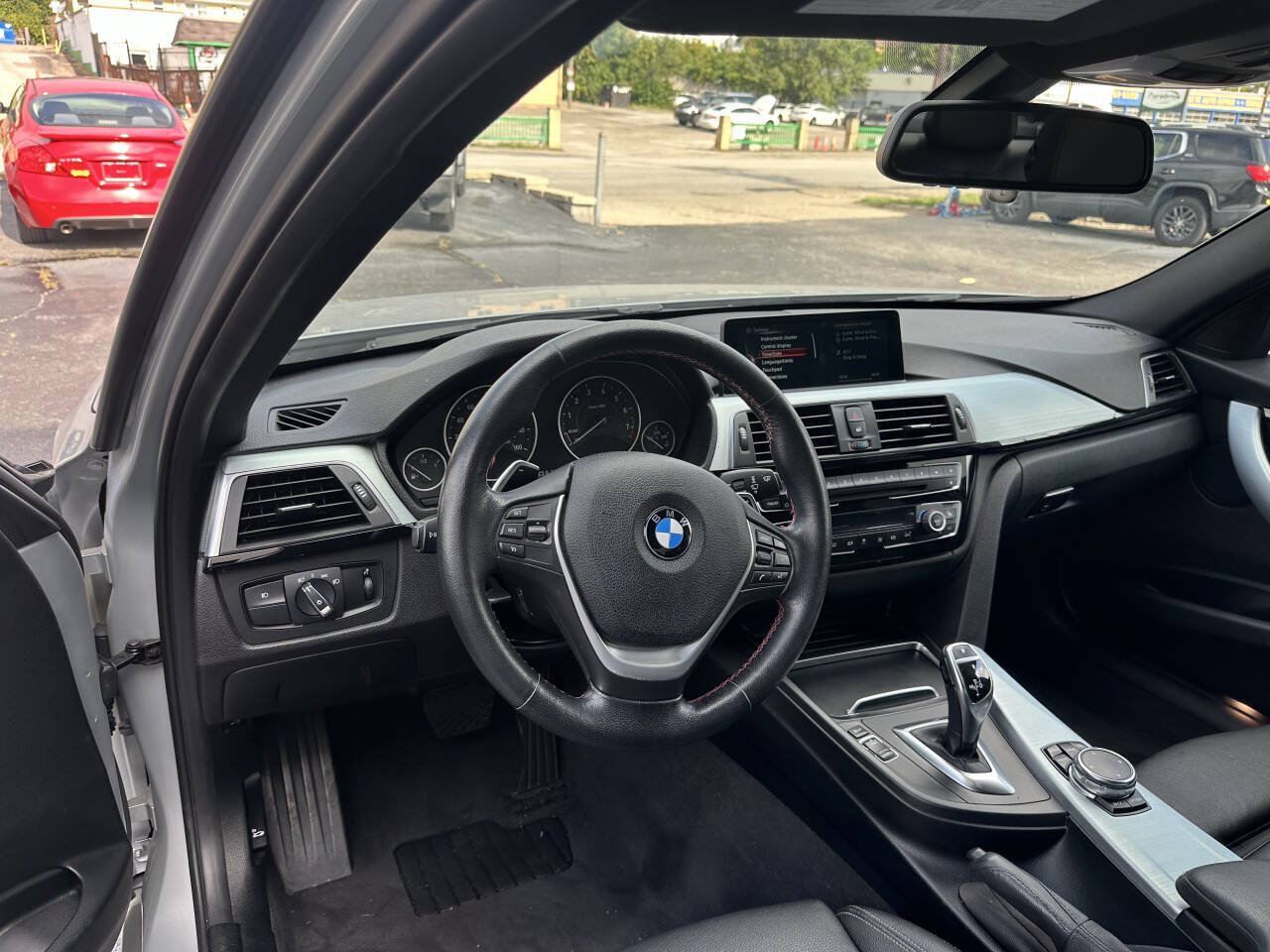Used 2016 BMW 328i xDrive Sedan w/ Premium Package AWD/4WD image 21
