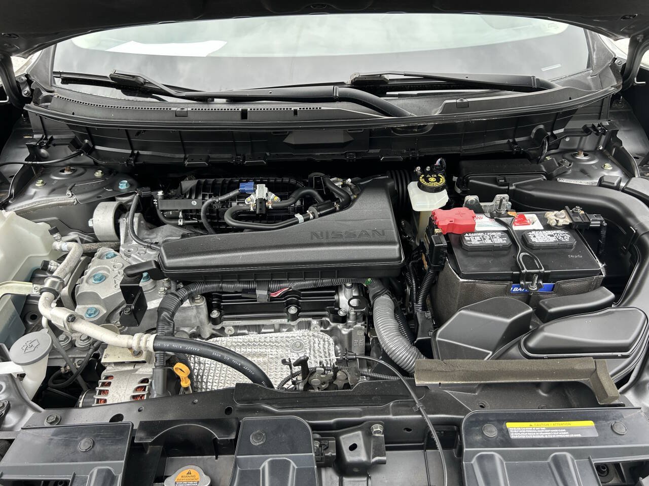 Used 2019 Nissan Rogue SV w/ Premium Package FWD image 18