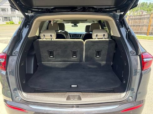 Used 2020 Buick Enclave Premium w/ Sun and Sites Package AWD/4WD image 26