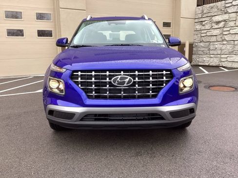 New 2026 Hyundai Venue SEL FWD image 2