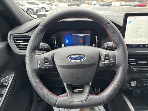 Used 2023 Ford Escape ST-Line w/ Tech Pack #1 image 12