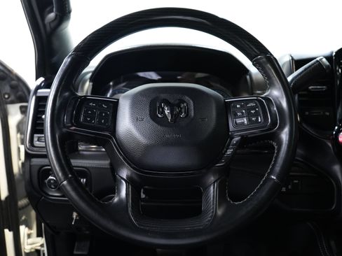 Used 2022 RAM 2500 Limited AWD/4WD image 42