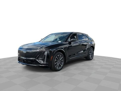 New 2026 Cadillac Lyriq Sport RWD image 4