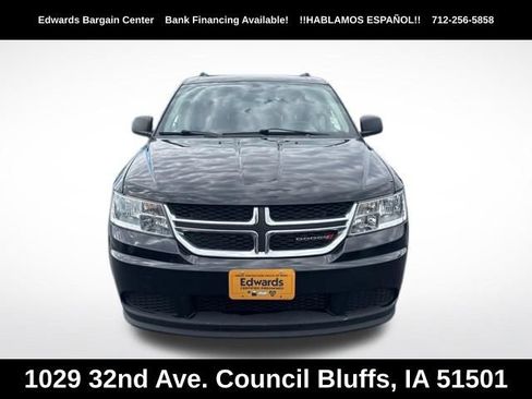 Used 2018 Dodge Journey SE FWD image 2