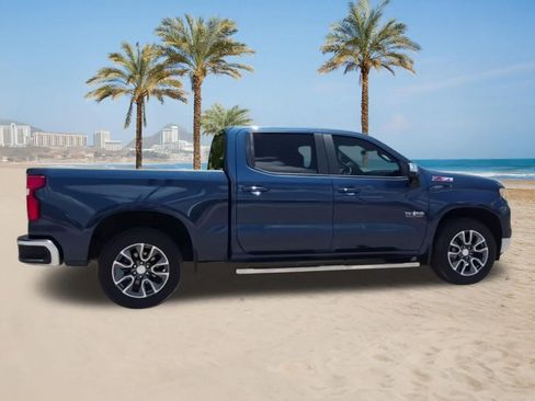 Used 2023 Chevrolet Silverado 1500 LT AWD/4WD image 9