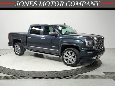 Used 2018 GMC Sierra 1500 Denali w/ Denali Ultimate Package AWD/4WD image 1