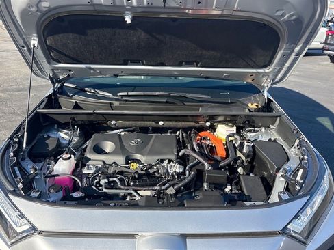 New 2025 Toyota RAV4 XLE image 31