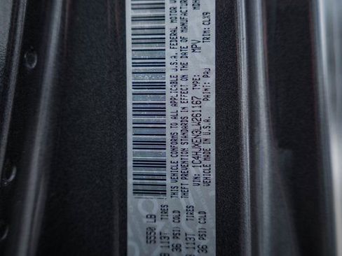 Used 2020 Jeep Wrangler Unlimited Sahara image 38