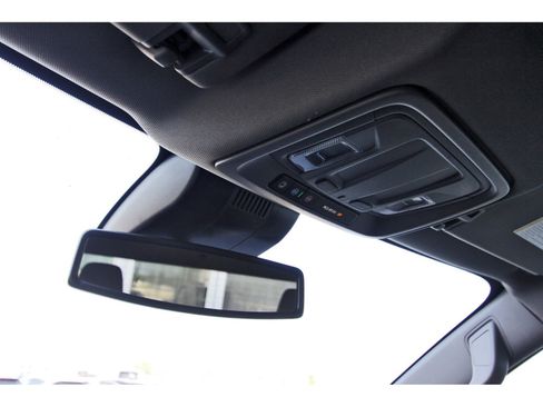Used 2025 GMC Sierra 1500 SLT RWD image 23