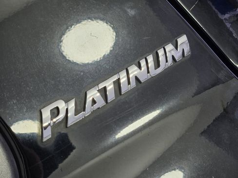 Used 2013 Toyota Sequoia Platinum image 12