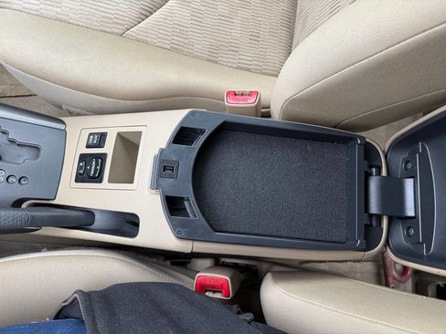 Used 2012 Toyota RAV4 4WD w/ Value Pkg image 25