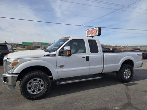 Used 2015 Ford F350 XLT w/ XLT Premium Package image 35