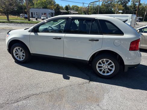 Used 2013 Ford Edge SE image 13