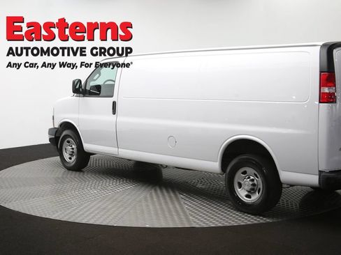Used 2019 Chevrolet Express 2500 Extended RWD image 61