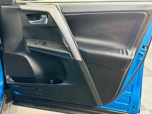 Used 2016 Toyota RAV4 XLE image 27