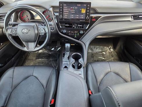 Used 2024 Toyota Camry XSE FWD image 15