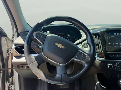 Used 2019 Chevrolet Traverse LT AWD/4WD image 19