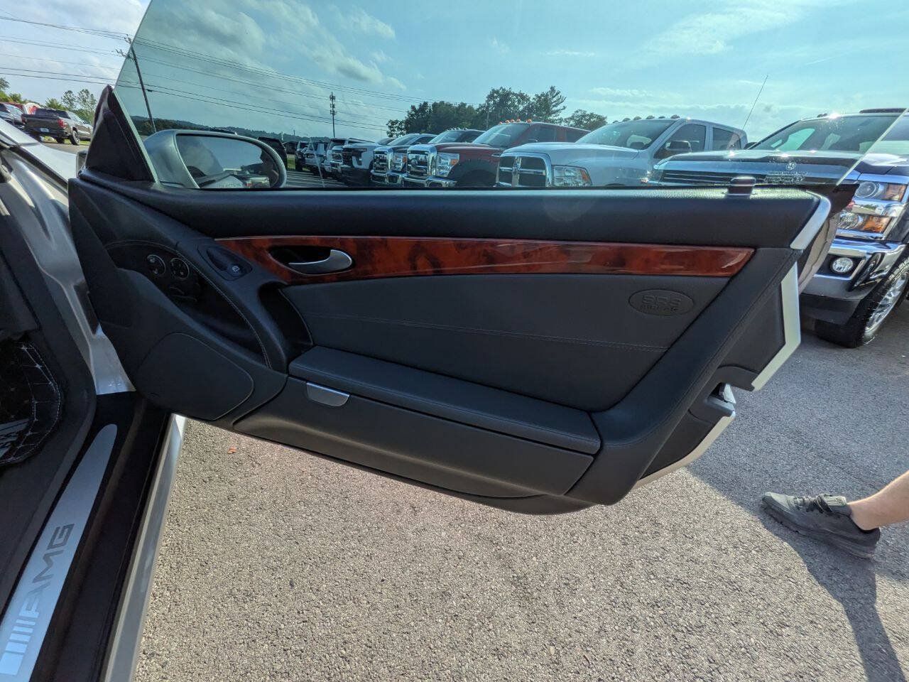 Used 2005 Mercedes-Benz SL 55 AMG image 25