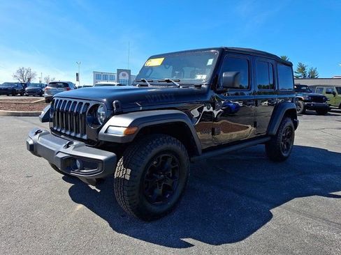 Certified 2022 Jeep Wrangler Unlimited Willys image 3