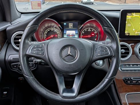 Certified 2017 Mercedes-Benz GLC 300 4MATIC image 13