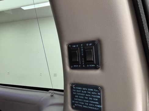 Used 2025 GMC Savana 2500 Extended w/ Driver Convenience Package RWD image 13