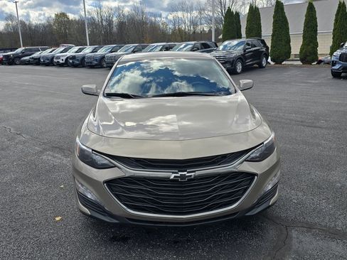 Used 2022 Chevrolet Malibu LT w/ Sport Edition image 8