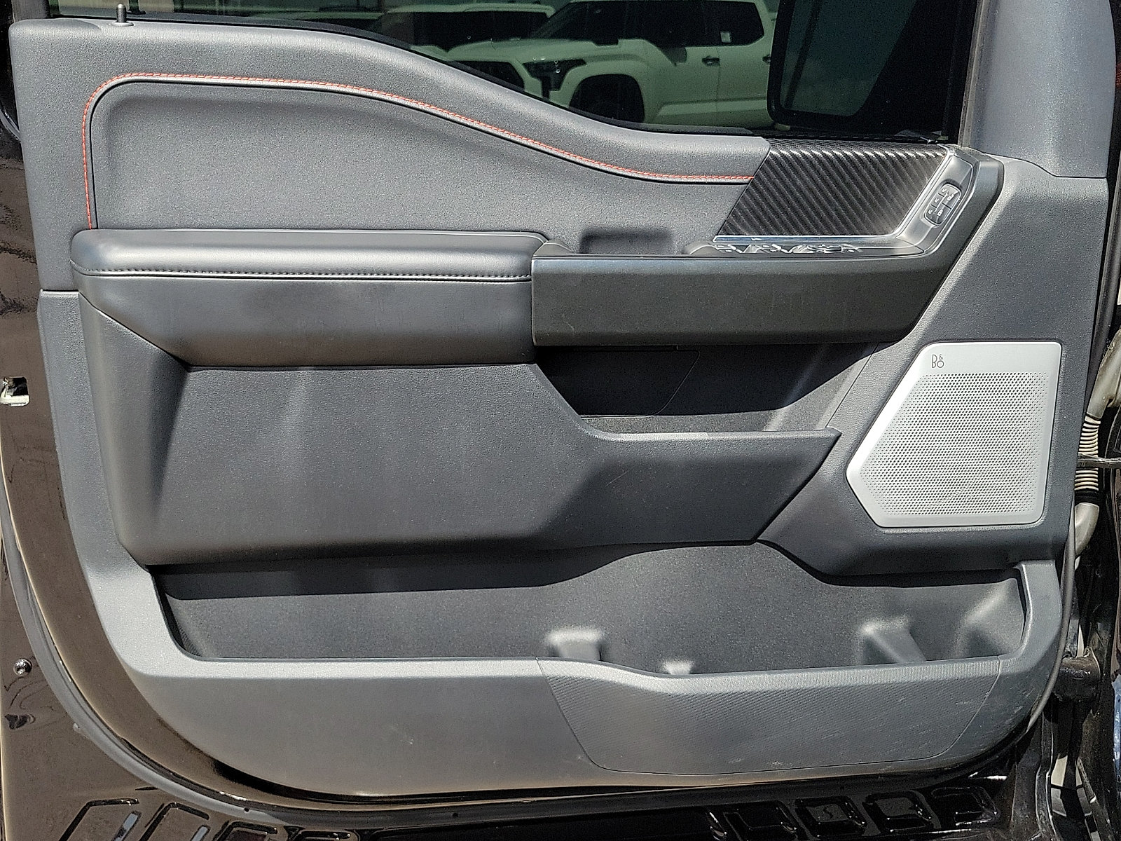 Used 2025 Ford F150 Raptor AWD/4WD image 11