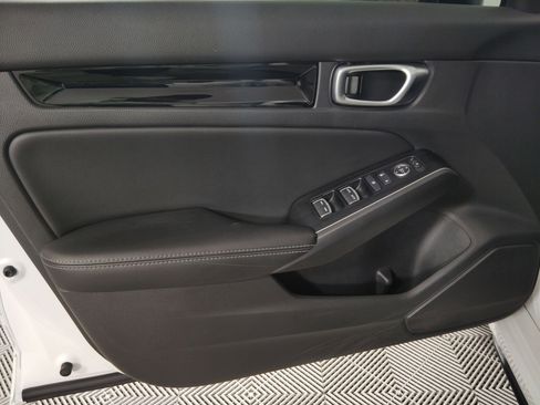 Certified 2023 Honda Civic Sport Touring image 12