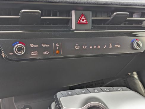 Certified 2023 Kia EV6 Wind w/ Wind Technology Package image 26