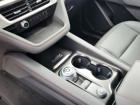 New 2025 Ford Explorer Active w/ Active Comfort Package image 35