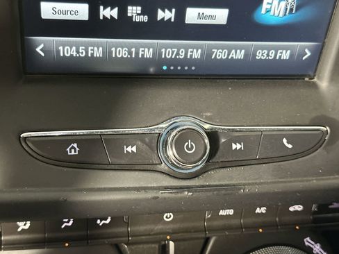 Used 2017 Chevrolet Camaro LT image 22