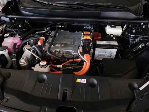 New 2026 Toyota C-HR AWD/4WD image 27