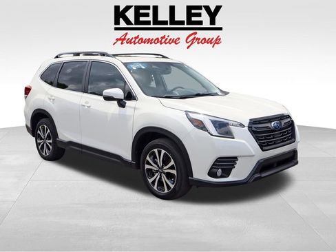 Used 2022 Subaru Forester Limited AWD/4WD image 1
