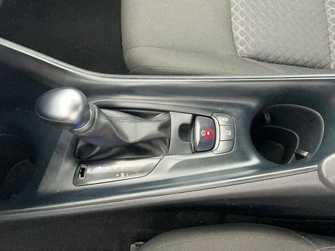 Certified 2021 Toyota C-HR LE FWD image 29
