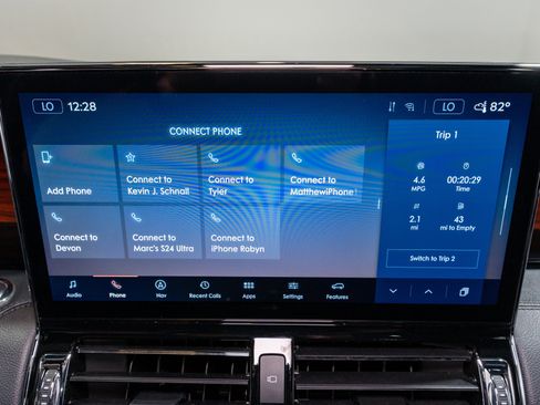 Used 2024 Lincoln Navigator Reserve AWD/4WD image 21