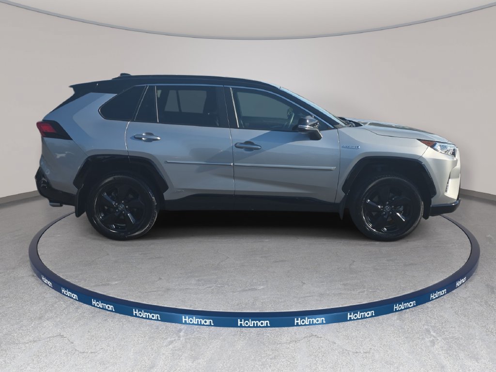 Used 2020 Toyota RAV4 XSE w/ All Weather Liner Package AWD/4WD image 4