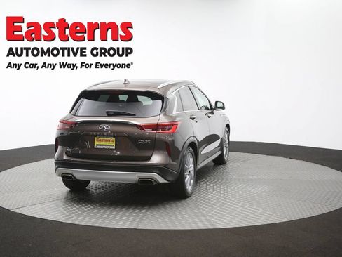 Used 2019 INFINITI QX50 Luxe w/ Navigation Package AWD/4WD image 41