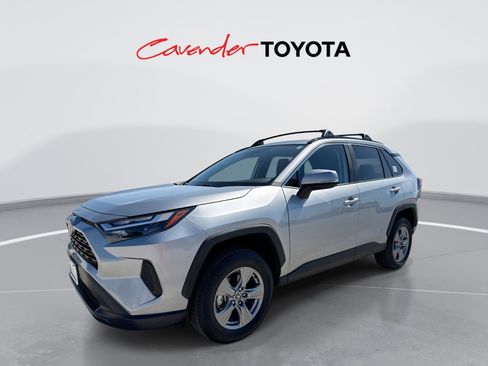 Certified 2025 Toyota RAV4 XLE w/ Convenience Package FWD image 1
