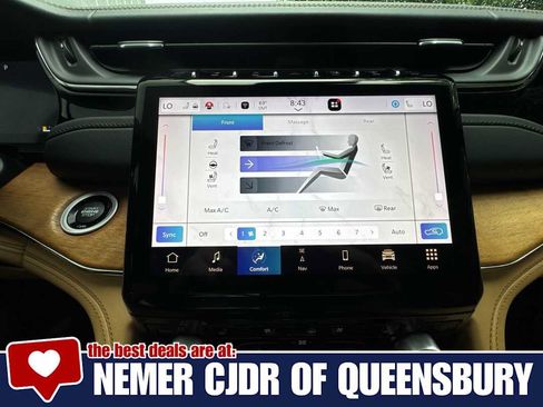 Used 2022 Jeep Grand Cherokee Summit AWD/4WD image 18