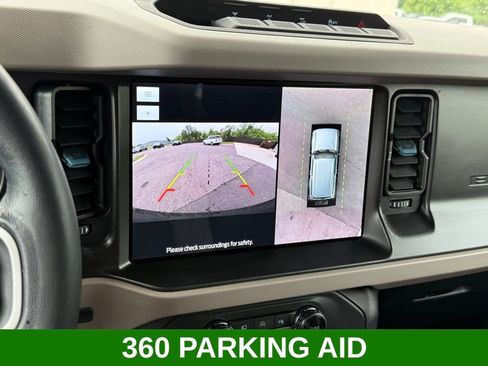 Used 2022 Ford Bronco Wildtrak AWD/4WD image 13