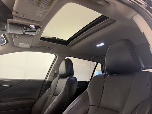 Used 2024 Subaru Outback Touring XT w/ Popular Package #2 image 33