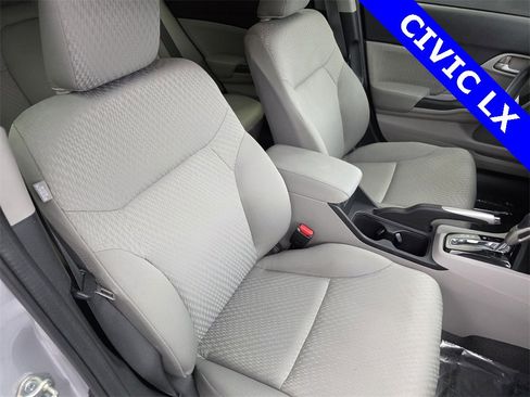 Used 2015 Honda Civic LX image 29