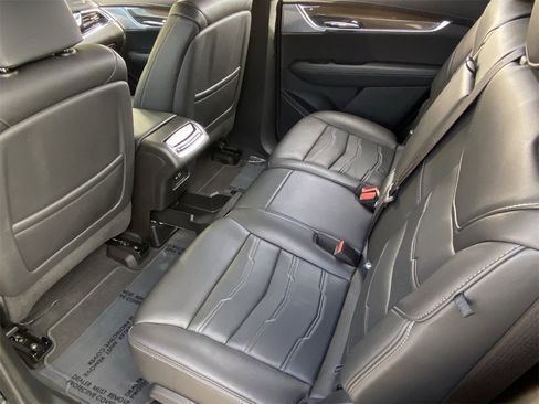 Certified 2022 Cadillac XT6 Sport w/ Platinum Package image 17