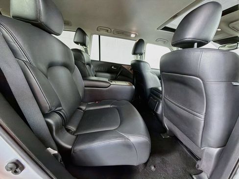 Used 2024 Nissan Armada SL w/ Captain's Chairs Package RWD image 30