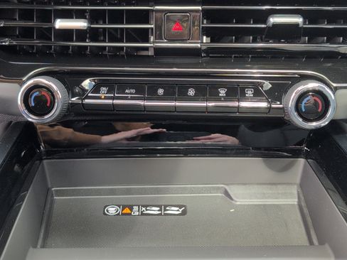 New 2026 Chevrolet Tahoe Z71 w/ Comfort Package image 17