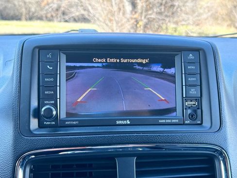 Used 2019 Dodge Grand Caravan GT image 22