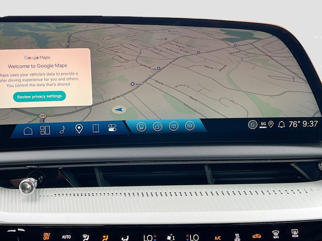 New 2027 Cadillac Optiq Premium Luxury AWD/4WD image 23