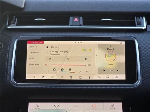 Used 2018 Land Rover Range Rover Velar R-Dynamic SE AWD/4WD image 13