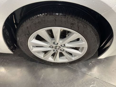 Used 2023 Toyota Corolla SE image 14